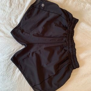 lululemon hotty hot shorts